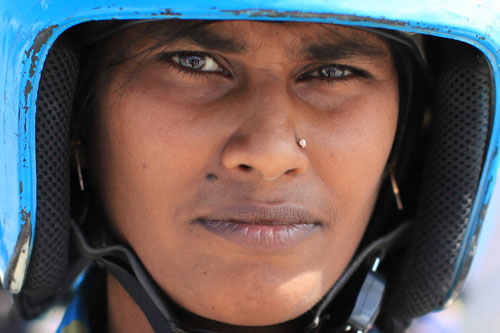 Une des 108 policières du contingent bangladeshi de la police de l’ONU.