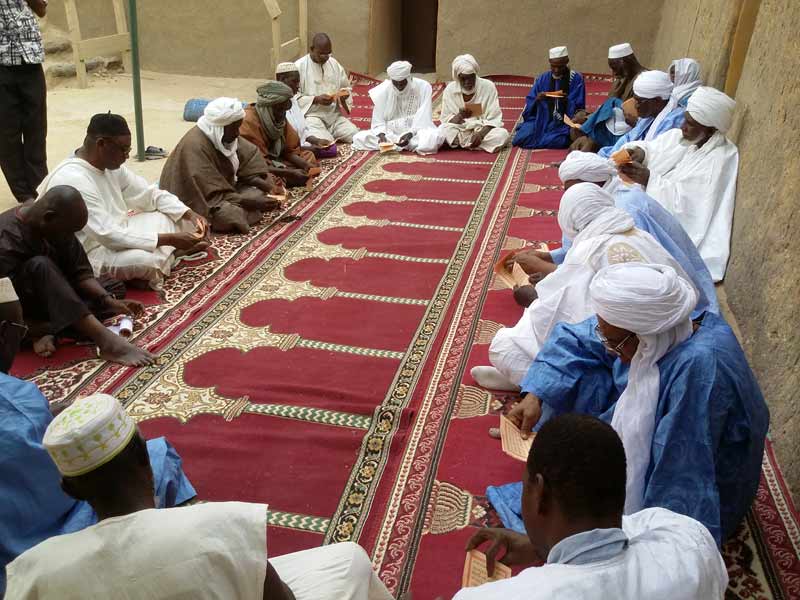 Reading of the Koran preceding the launch of reconstruction - Timbuktu (Mali). Photo: UNESCO