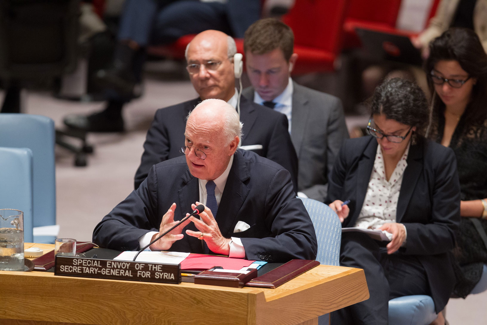 Staffan de Mistura, Special Envoy of the Secretary-General for Syria, briefs the Security Council. UN Photo/Loey Felipe