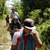 Un grupo de migrantes centroamericanos hace a pie un largo trayecto entre Arriaga (Chiapas) y Chauites (Oaxaca), que lleva entre 10 y 15 horas, en Chiapas, México. 