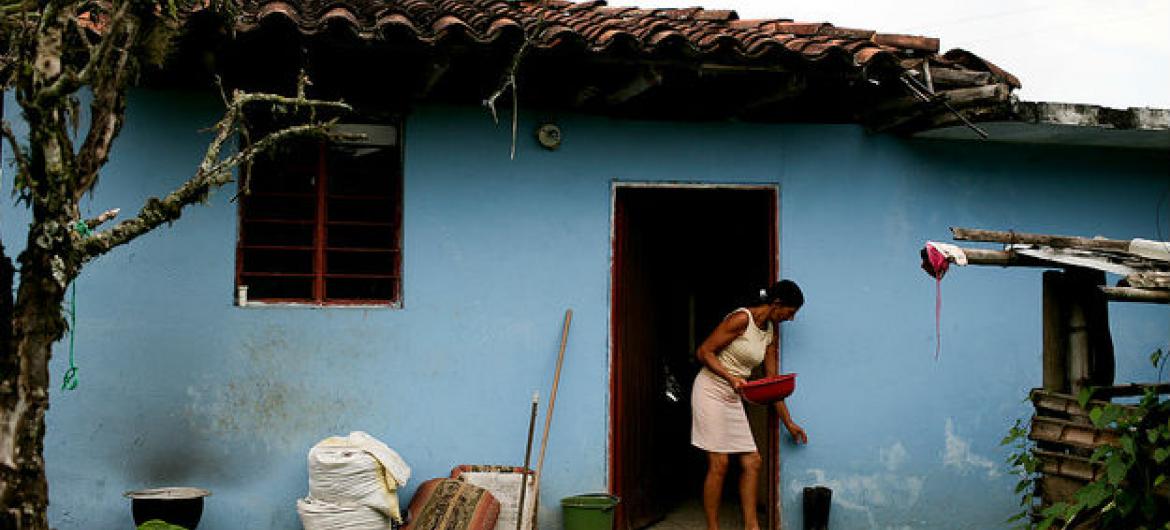 A maioria dos trabalhadores domésticos são demitidos quando ficam mais velhos ou doentes. Foto: Banco Mundial