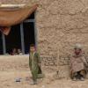 Família na província de Faryab, no Afeganistão. Foto: Acnur/S. Sisomsack