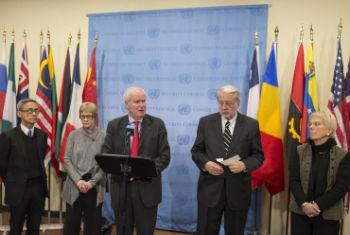 Comissão de Inquérito sobre a Síria em coletivo de imprensa. Foto: ONU/Eskinder Debebe