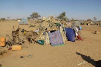 Tendas improvisadas abrigam refugiados em Diffa, Níger. Foto: Acnur/Boubacar Bamba