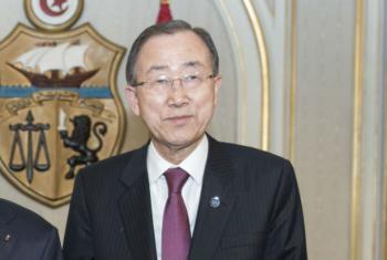 Ban Ki-moon na Tunísia. Foto: ONU/Mark Garten