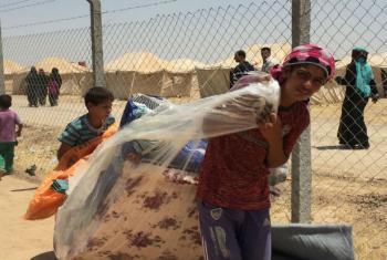  A agência da ONU para Refugiados, Acnur, forneceu milhares de tendas e está construindo dois novos campos para abrigar os iraquianos. Foto: Acnur/Caroline Gluck