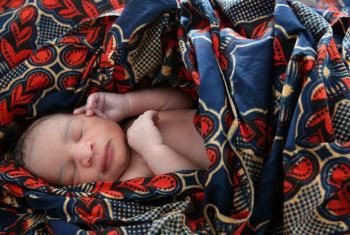 OMS afirma que 303 mil mulheres morrem anualmente durante a gravidez ou na hora do parto. Foto: Banco Mundial/Dominic Chavez