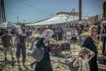 Mercado no leste de Mossul, Iraque. Foto: Ocha/Kate Pond