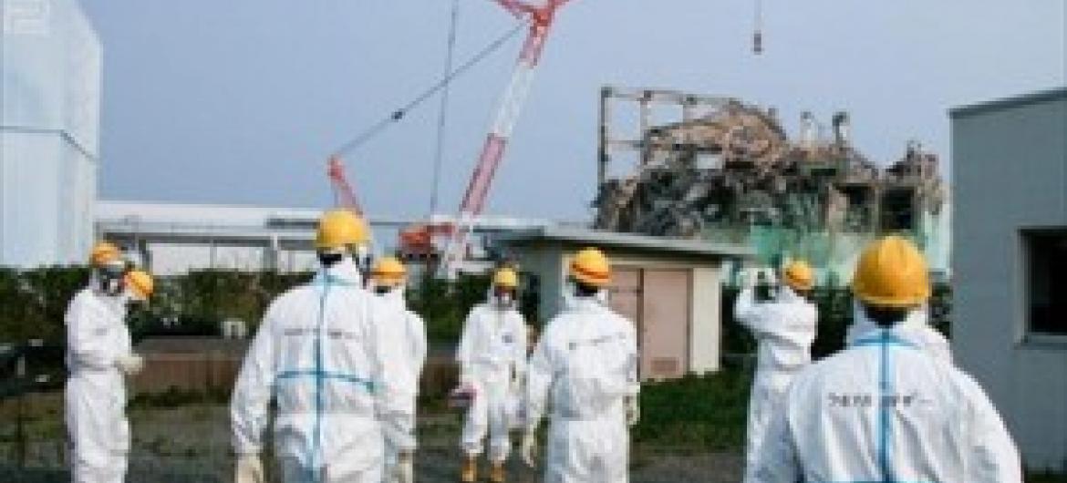 Wafanyakazi kwenye mtambo wa Fukushima. Picha@IAEA