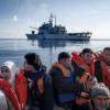 Wakimbizi kutoka Syria waokolewa katika bahari ya Mediterenia. Picha@UNCHR/A. d'Amato(UN News Centre)